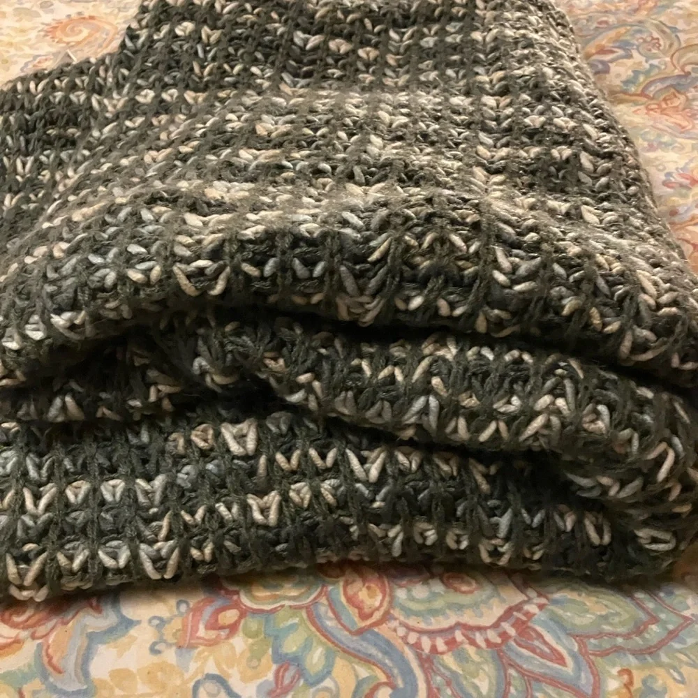 Laura Ashley acrylic throw super soft crochet perfect for all seasons neutral